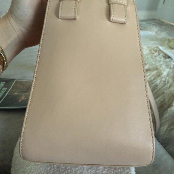 Loewe Hammock Bag - Picture 8 of 9